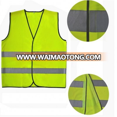 Chile clear reflective vest with cross tapes at back